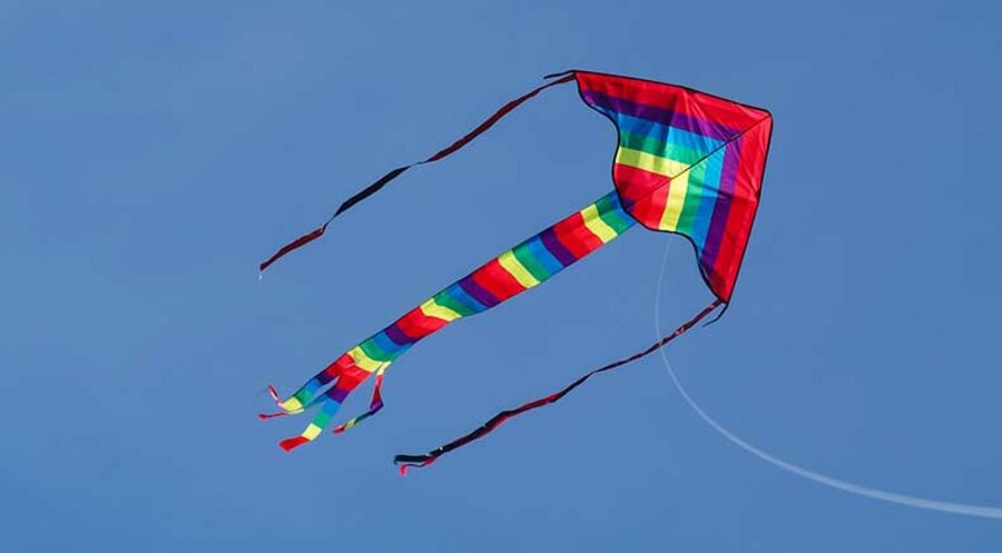 Der Drache braucht die Schnur, um gelenkt zu werden. Foto: pixabay.com