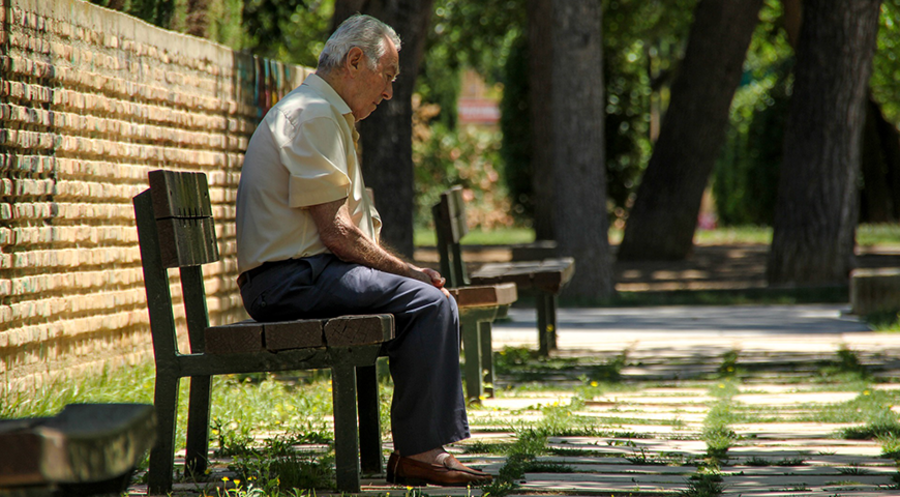 Insbesondere ältere Menschen sind oft von Einsamkeit betroffen. Symbolfoto: pixabay.com