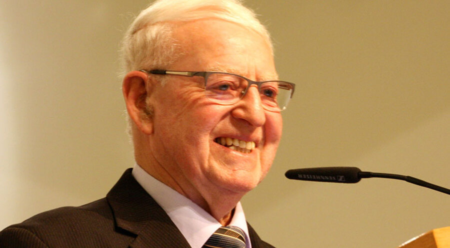Altlandesbischof Gerhard Maier hebt den Wert christlicher Glaubensbekenntnisse hervor. Foto: privat