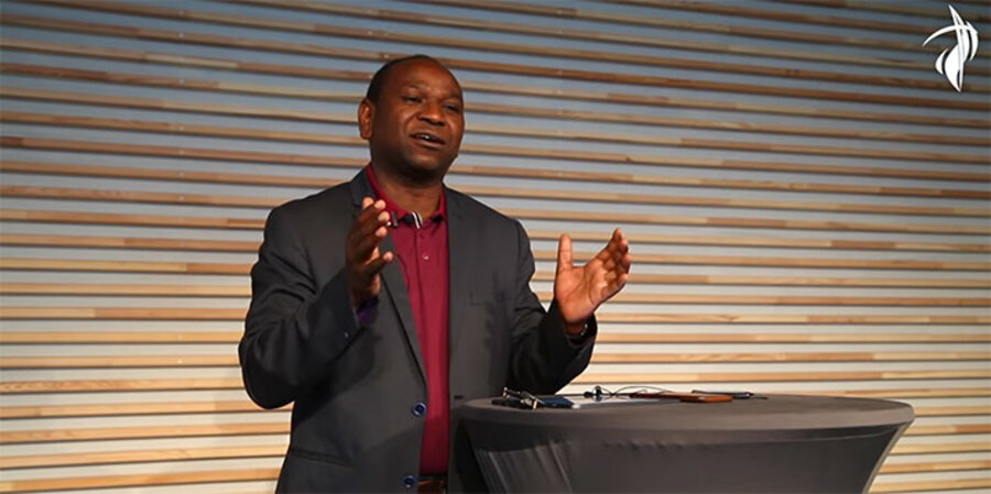 Der aus dem Sudan stammende Theologe Yassir Eric. Screenshot: YouTube: Liebenzeller Gemeinschaftsverband e.V.