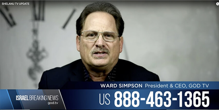 Der Geschäftsführer von „God TV“, Ward Simpson, informiert über den aktuellen Stand um "Schelanu TV". Screenshot: Youtube / GodTV