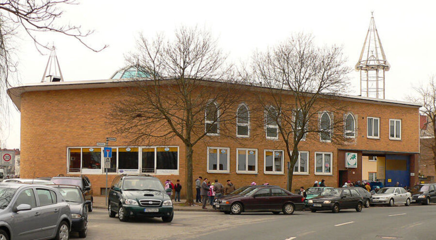 Die Moschee der Islamischen Gemeinschaft Milli Görüs (deutsch: Nationale Perspektive/IGMG) in Hannover. Foto. Wiki Commons
