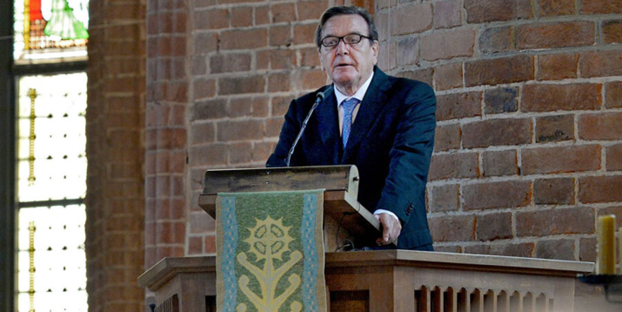 Gerhard Schröder spricht in einer „Bürgerpredigt“ über seinen Glauben. Foto: imago stock & people
