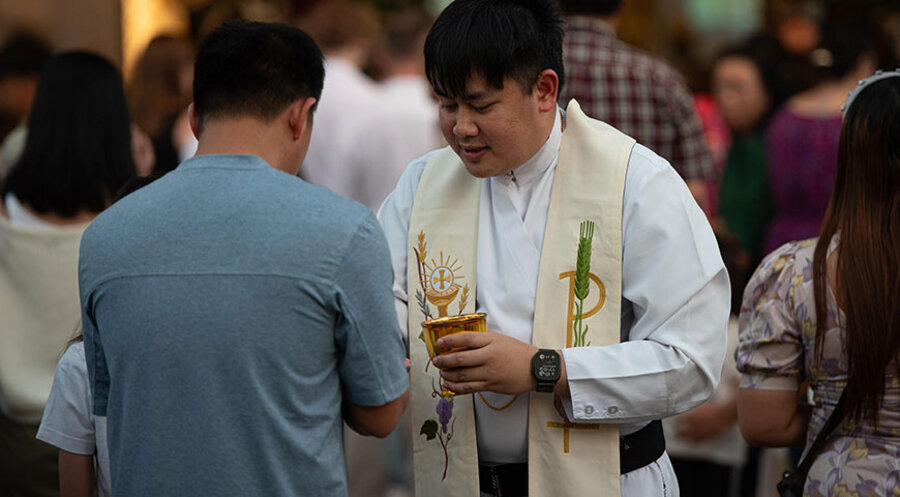 Christen stellen in Thailand eine kleine Minderheit von etwa einem Prozent dar. Foto: picture alliance/Sipa USA/Teera Noisakran