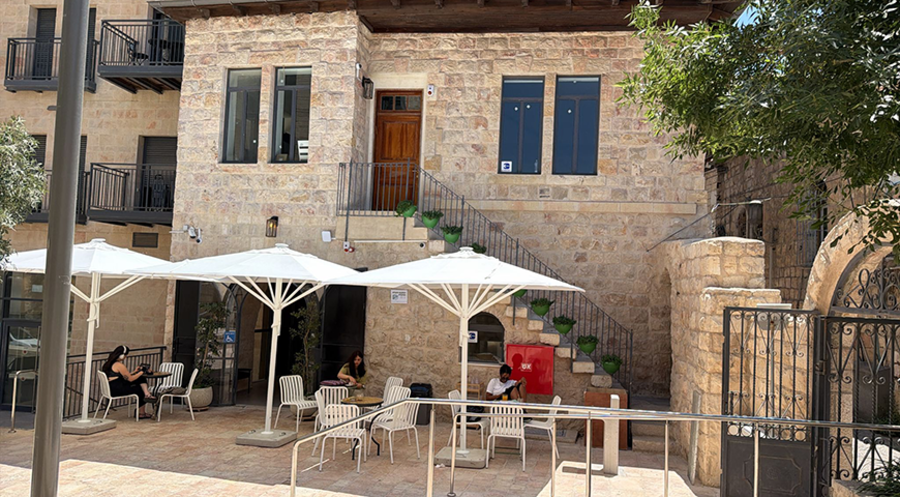 Das Jerusalemer Café wird künftig am Schabbat geschlossen. 