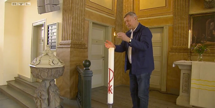 RTL begleitete den Pastor der St.-Pauli-Kirche Hamburg, Sieghard Wilm, bei seiner Arbeit. Screenshot: tvnow.de