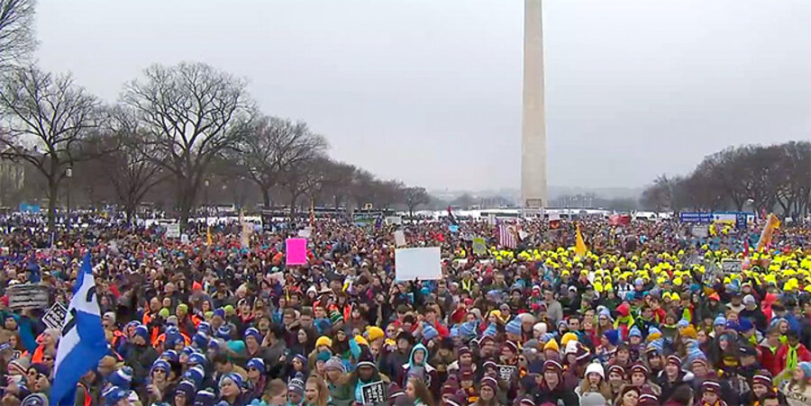 Schätzungen zufolge haben über 100.000 Menschen, darunter viele Jugendliche und junge Erwachsene, am 18. Januar am 46. Marsch für das Leben teilgenommen. Screenshot: Facebook/March for Life