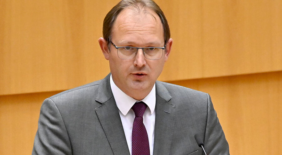 Der niederländische Europaabgeordnete Bert-Jan Ruissen. Foto: picture-alliance/Geisler-Fotopress|Dwi Anoraganingrum/Geisler-Fotop