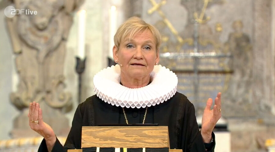 Die EKD-Ratsvorsitzende Kirsten Fehrs bei ihrer Neujahrspredigt in der Dresdner Frauenkirche. Screenshot: zdf.de