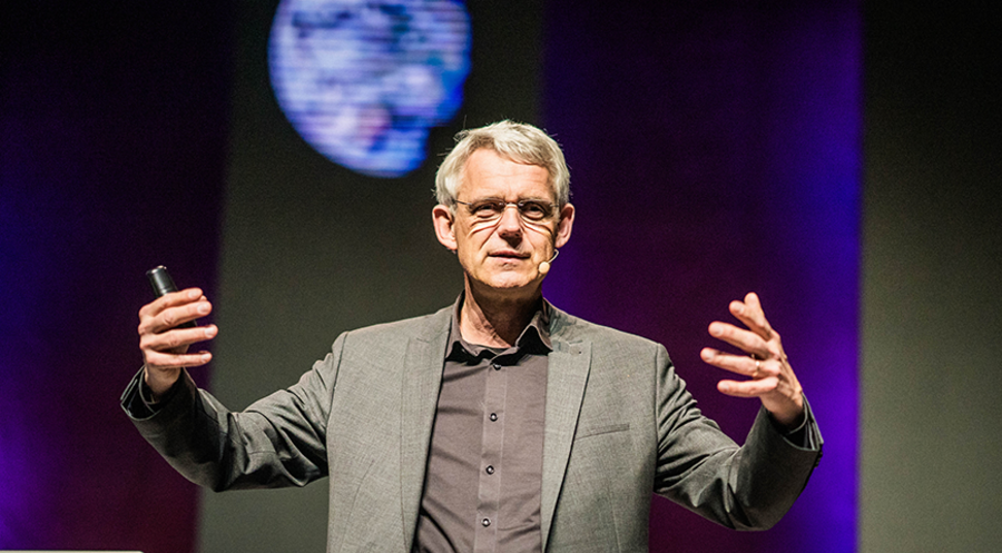 Hatte 2019 das weltweit erste Foto eines schwarzen Lochs präsentiert: Der Astrophysiker Heino Falcke. Foto: IDEA/Matthias Schmitt