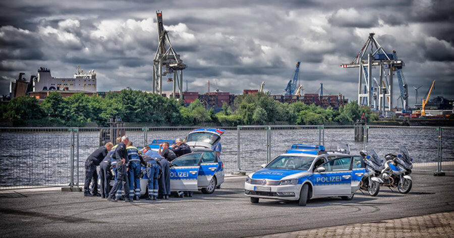 Bei der Verhaftung des Geistlichen war die Bundespolizei mit 100 Beamten vor Ort. Symbolbild: pixabay.com