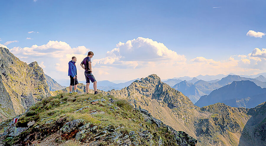 Panoramablick von der Rotmandlspitze. Foto: Lothar Scherer