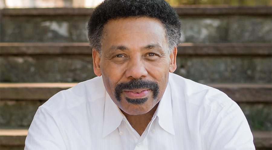 „Nicht nach bestem Wissen und Gewissen gehandelt“: Der ehemalige “Megakirchen“-Pastor Tony Evans. Foto: Wikimedia Commons
