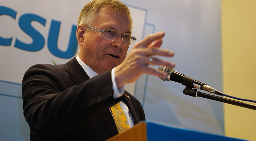 Johannes Singhammer, ehemaliger Vizepräsident des Bundestags, während einer Rede beim Dreikönigstreffens der Münchner CSU. Foto: Picture Alliance/SZ Photo/Robert Haas