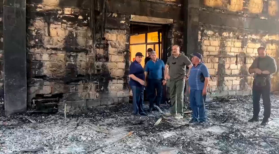 Eine der beschädigten Synagogen in Dagestan. Foto: picture alliance / ASSOCIATED PRESS | Uncredited