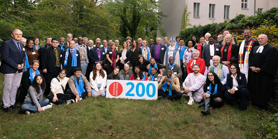 Vertreter aus 19 Partnerkirchen aus aller Welt kamen zum 200-jährigen Jubiläumsfest. Foto: Berliner Missionswerk/Kindler