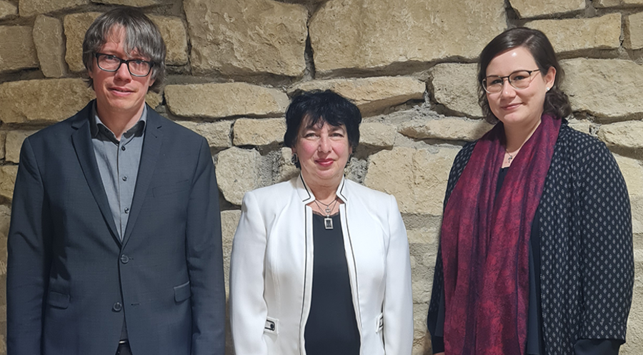 Der Vorstand des Vereins v.l.n.r.: Eckehart Schmidt, Irina Levin und Julia Braband. Foto: Charlotte Weber