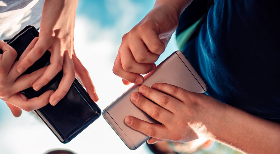  Georg von Polier empfiehlt für Jugendliche: „Greentime statt Screentime“. Symbolfoto: iStock/Kerkez