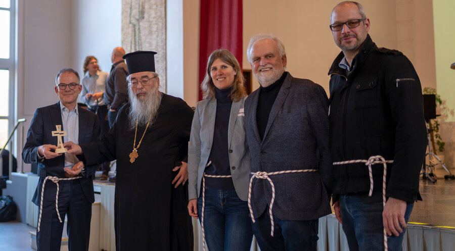 Beim Abschluss der Allianzgebetswoche in Velbert. Foto: Artur Wiebe
