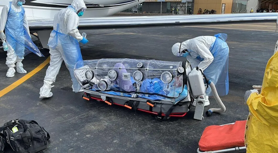 Seit seiner Evakuierung wird der mit dem Ebola-Virus infizierte Missionsarzt Peter Stafford in der Berliner Charité behandelt. Foto: serge.org