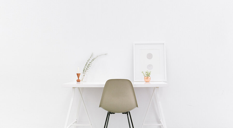 Auf der Suche nach einem neuen Lebensstil entrümpeln Menschen ihre Wohnungen und ihr Leben und entwickelten eine neue Art des „einfachen Lebens“. Foto: unsplash.com