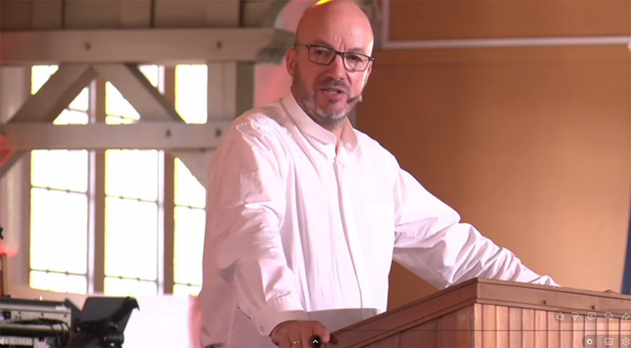 Landesbischof Tobias Bilz: „Manipuliert nicht eure Seele. Das ist eine Illusion“ 