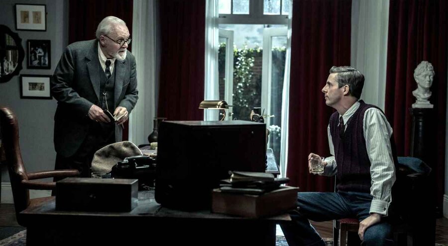 v. l.: Anthony Hopkins als Sigmund Freud und Matthew Goode als C. S. Lewis. Foto: x-verleih.de