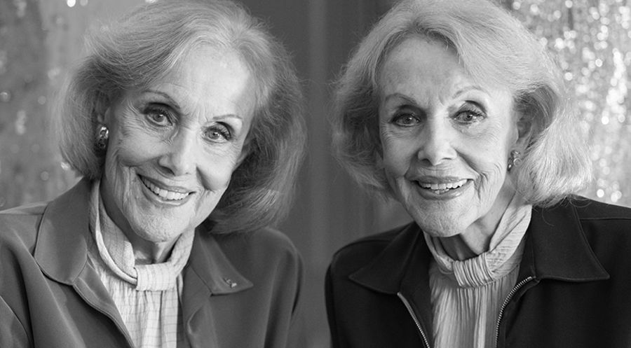Nahmen sich im Alter von 89 Jahren gemeinsam das Leben: Die Zwillinge Alice (li.) und Ellen Kessler. Foto: picture alliance/dpa/Lennart Preiss