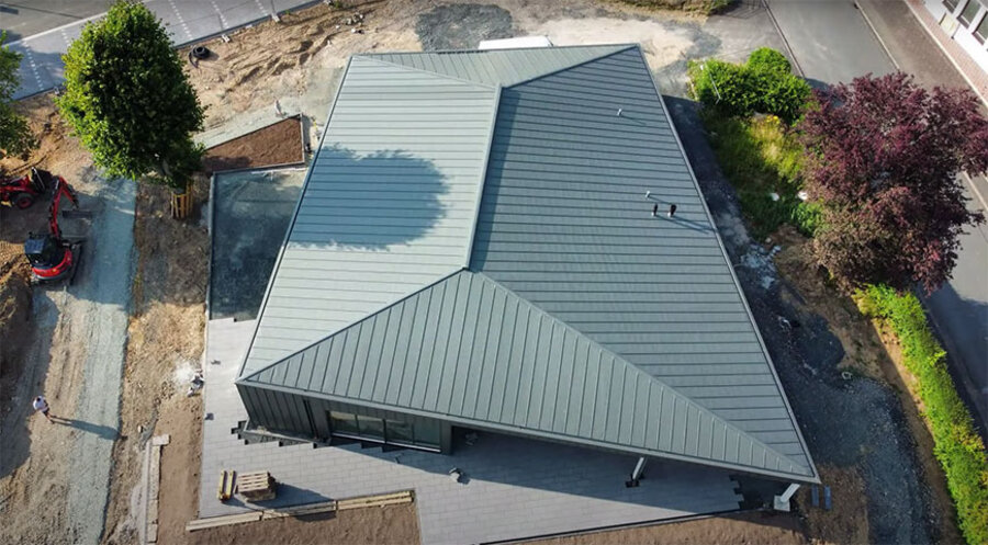 Das neue Begegnungszentrum der Evangelischen Kirchengemeinde Frohnhausen in Dillenburg. Screenshot: YouTube/ Ev. Kirchengemeinde Frohnhausen