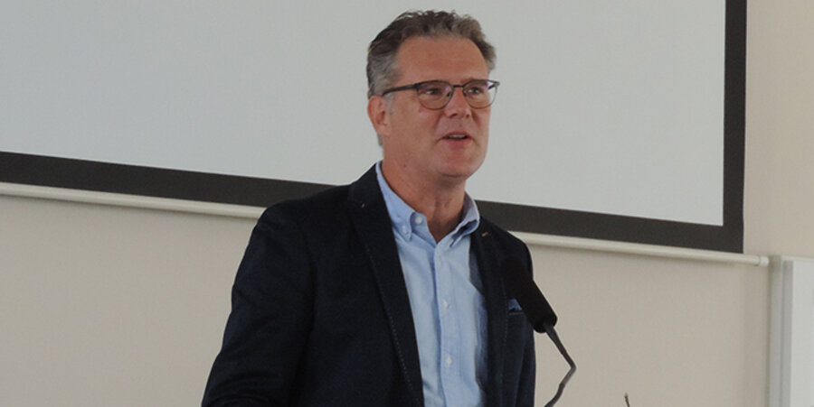 Der Pastor der Freien Evangelischen Gemeinde Rapperswil (bei Zürrich), Reto Pelli. Foto: Evangelischer Gemeinschaftsverband AB