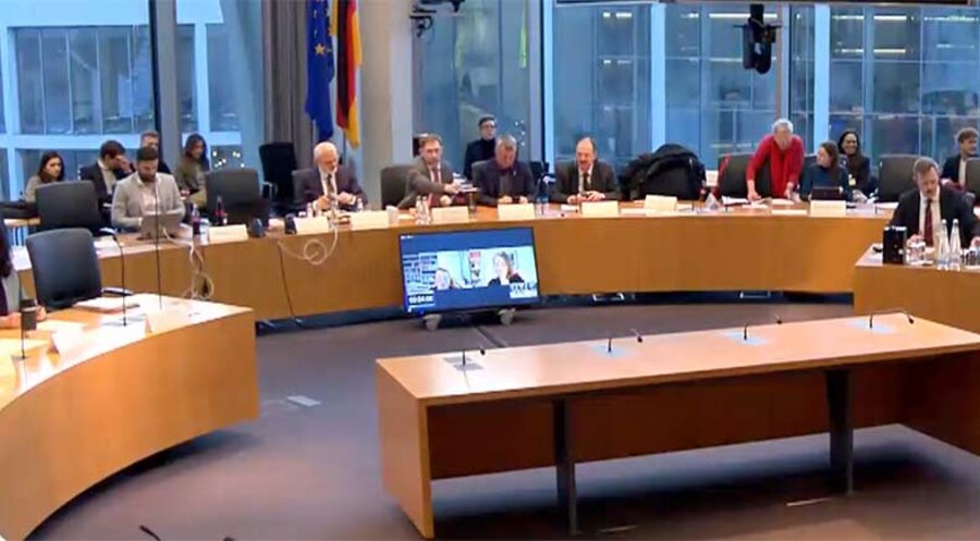 Der Rechtsausschuss des Bundestages diskutierte über das Abtreibungsrecht. Screenshot: bundestag.de
