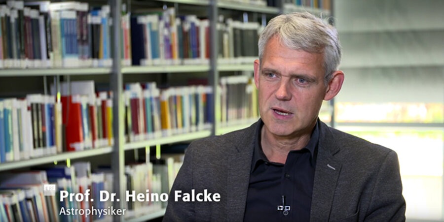 Der Astrophysiker und bekennende Christ Heino Falcke. Screenshot: ERF/Gott sei Dank