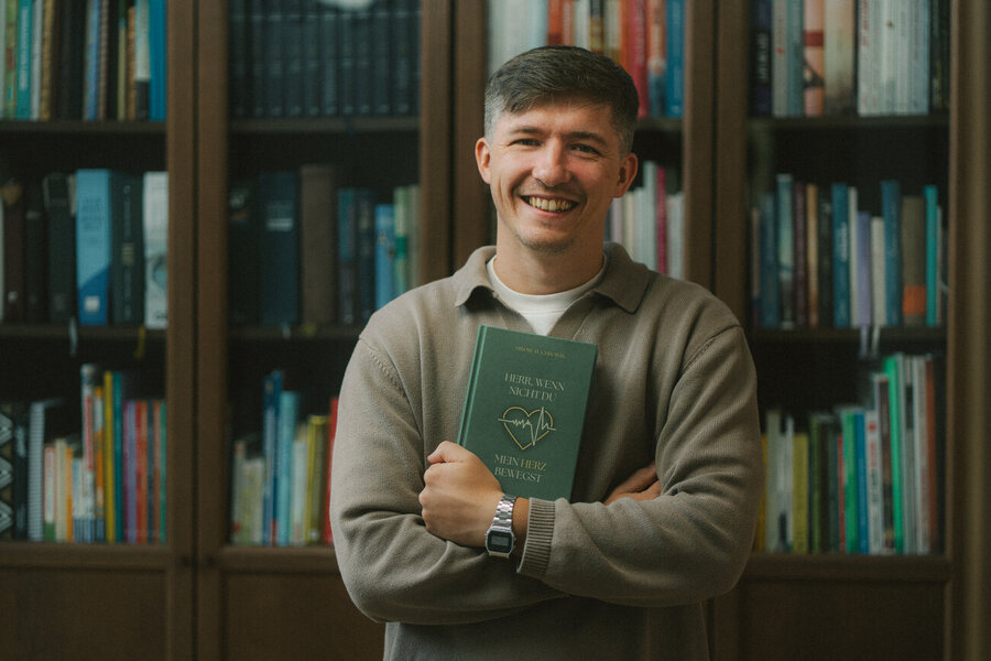 Miroslav Chrobak hat ein Buch mit dem Titel „Herr, wenn nicht du mein Herz bewegst“ geschrieben. 
