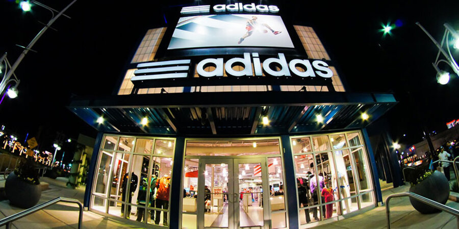 Adidas ist auch in den USA vertreten. Dort wohnt auch das Model Bella Hadid. Symbolfoto: pixabay.com