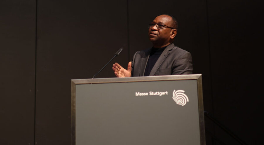 Bischof Yassir Eric sprach auf der diesjährigen JUMIKO in Stuttgart. Foto: Marcel Lutz