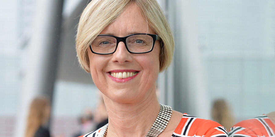 Die Chefredakteurin des evangelischen Monatsmagazins „chrismon“ und des Portals evangelisch.de, Ursula Ott. Foto: picture alliance/Frank May