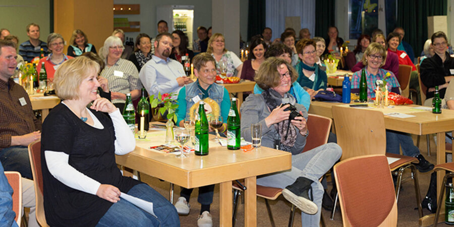 Das Plenum des dritten EmwAg-Netzwerktreffens. Foto: EmwAg