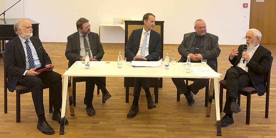 v. l.: Frank Uphoff, Burkhard Neumann, Ansgar Hörsting, Jürgen Stolze, Gerhard Feige. Foto: Johannes Oeldemann