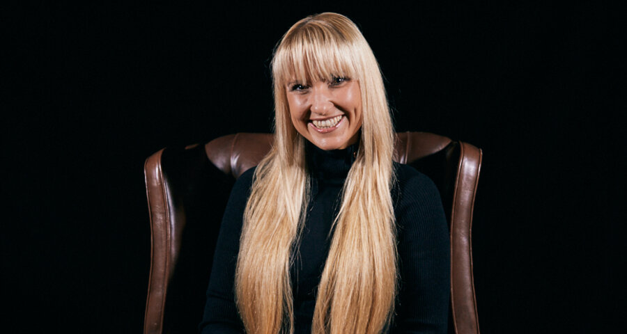Déborah Rosenkranz ist bekannt als Musikerin, Autorin und Rednerin. Foto: creedoo/ Daniel Höly