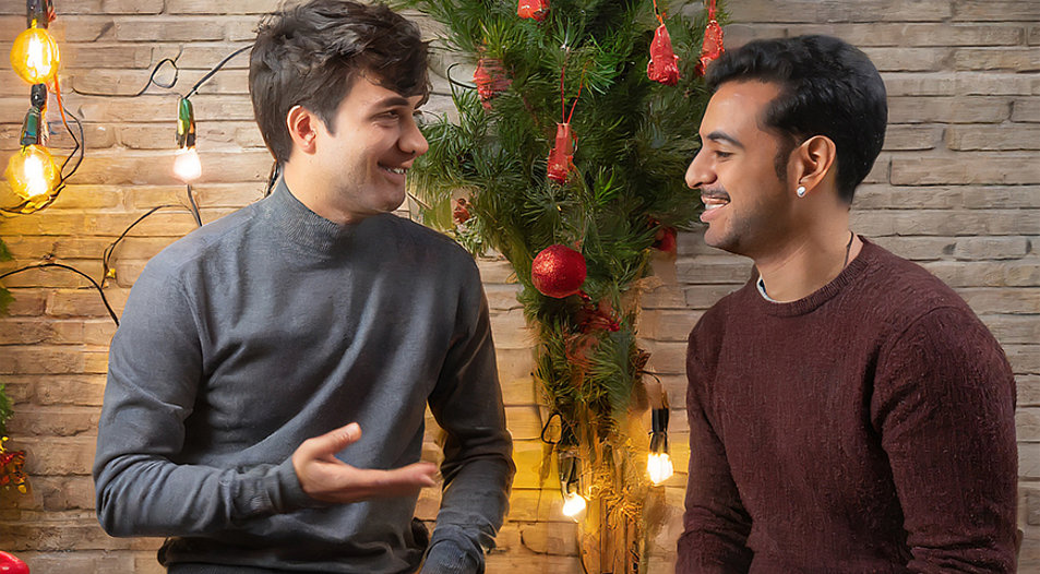 Wie komme ich mit meinen Muslimischen Nachbarn ins Gespräch über Weihnachten? Symbolbild: KI/Adobe Firefly