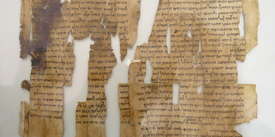 Unter den Manuskripten auf Papyrus oder Pergament waren auch 300 Bibeltexte. Symbolbild: pixabay.com