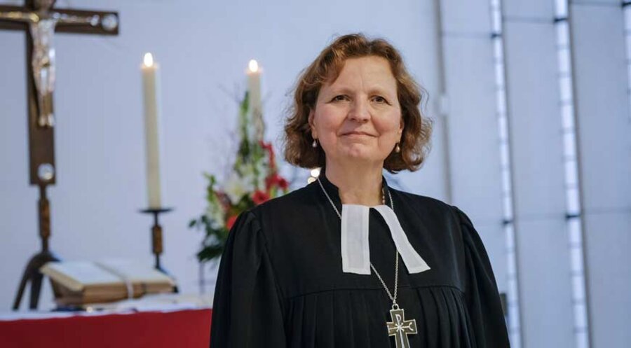 Sabine Schiermeyer ist die neue Regionalbischöfin für den Sprengel Ostfriesland-Ems. Foto: Jens Schulze/Landeskirche Hannovers