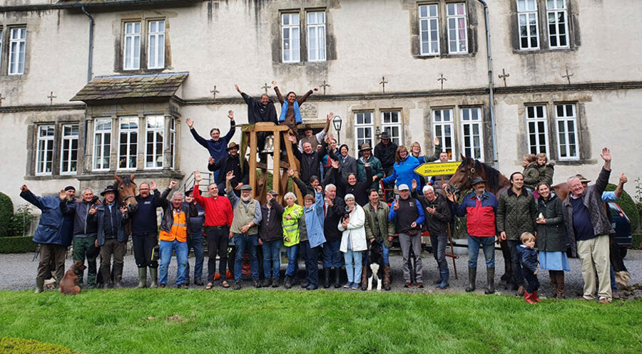 Über 60 Personen und rund 40 Pferde nahmen am Pferdetreck teil. Foto: Manfred Kahl