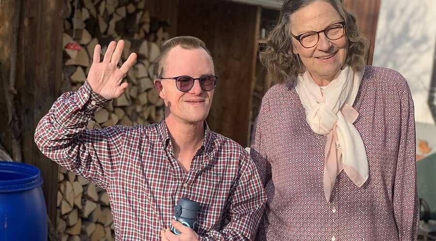 Peter und Schwester Friedgard. Foto: privat