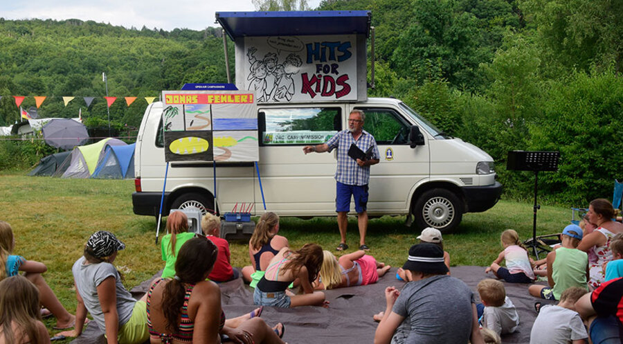 Ulrich Hofius bei einem Missionseinsatz auf dem Campingplatz an der Ulmbachtalsperre in Greifenstein. Foto: Lothar Rühl