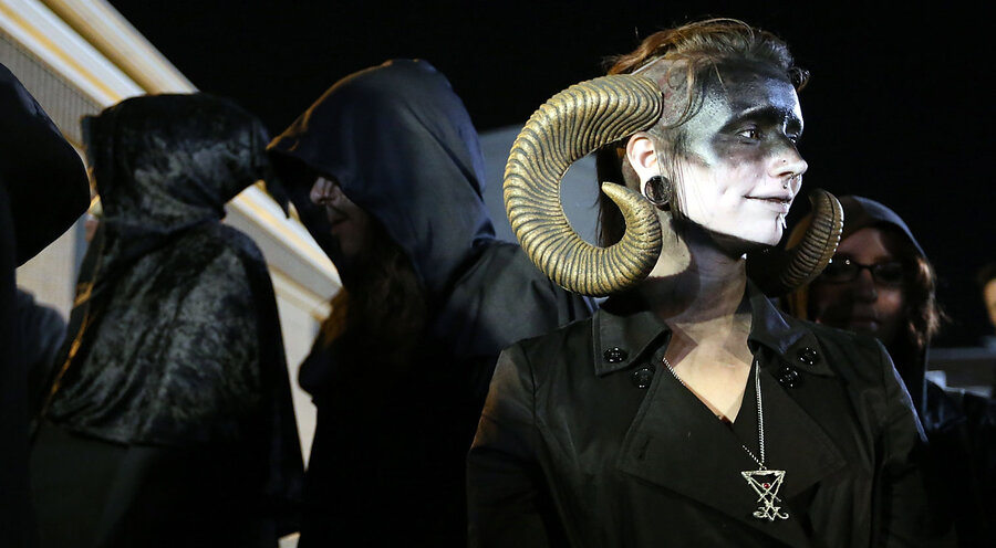 Mitglieder der Organisation „The Satanic Temple“. Foto: Picture Alliance/Meegan M. Reid
