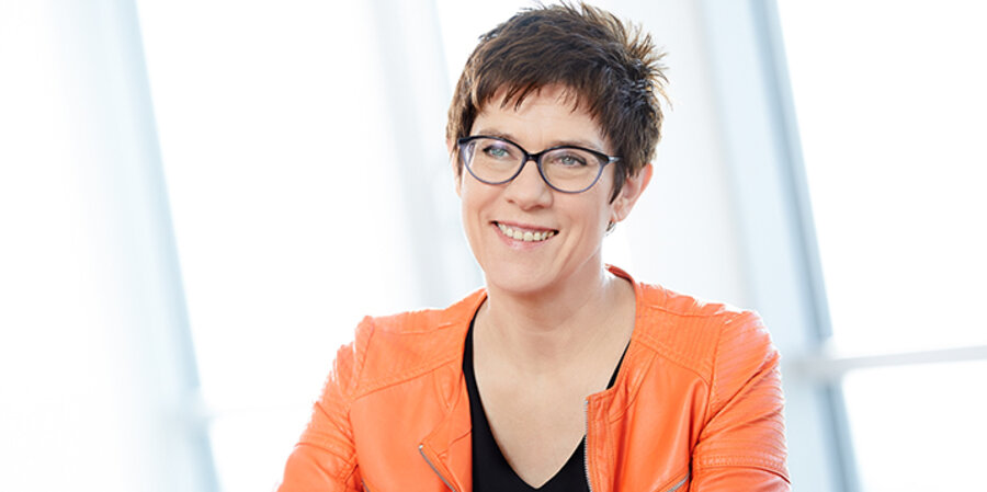 Die neue CDU-Vorsitzende, Annegret Kramp-Karrenbauer. Foto: CDU/Laurence Chaperon