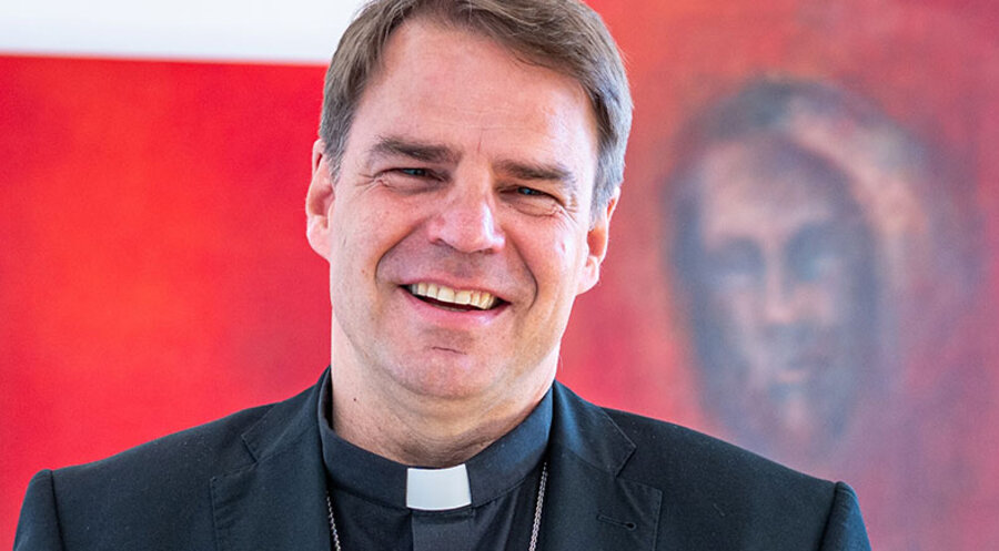 Der katholische Bischof von Passau, Stefan Oster. Foto: picture alliance/dpa | Armin Weigel