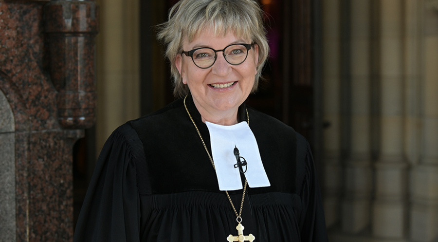 Kirchenpräsidentin, Dorothee Wüst, eröffnete die Synode mit ihrem Bericht am 10. Juni. Foto: Klaus Landry