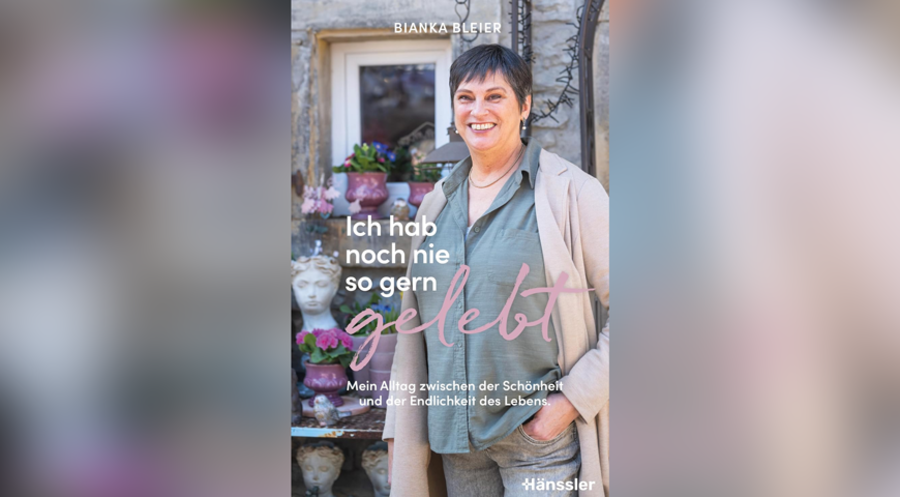 Bianka Bleier hat das Buch „Ich hab noch nie so gern gelebt“ geschrieben. Foto: Hänssler